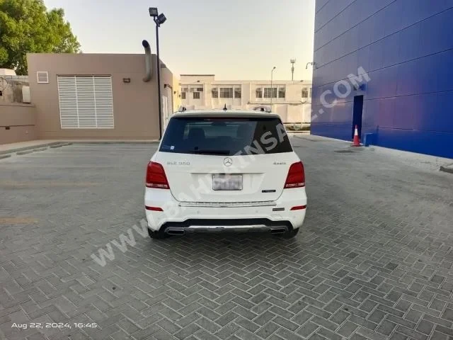 Mercedes-Benz GLK-Class 350 2015 Automatic 6 Cylinder SUV 80,000 KM RWD White Gasoline